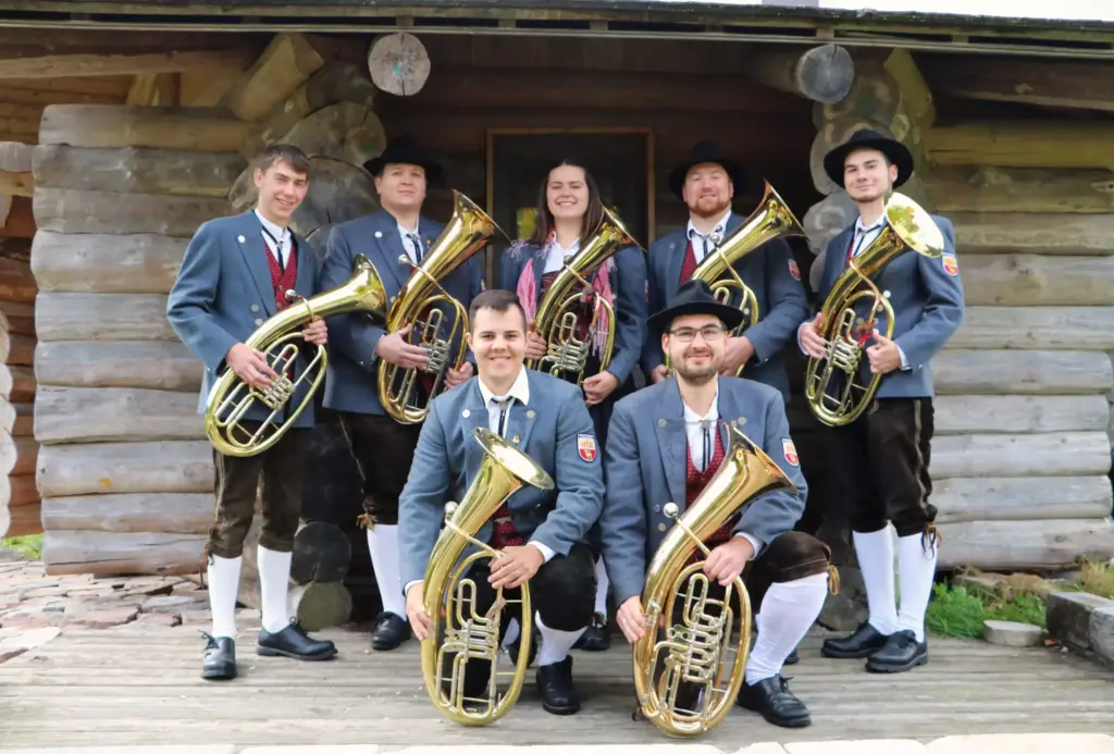 Musikkapelle Thalheim: Registerbild Tenorhorn